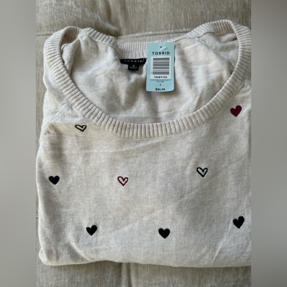 Torrid sweater new with tags